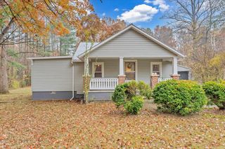 4244 Bradshaw RD, Salem, VA 24153