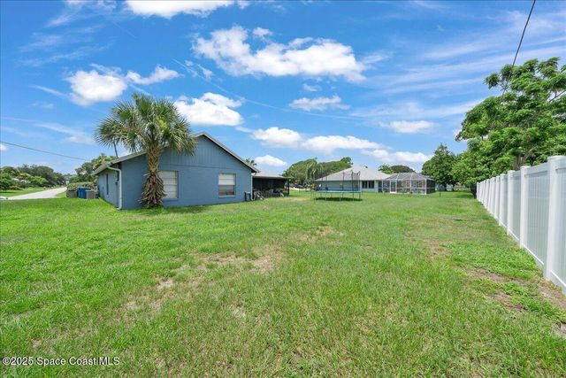 873 Ripley Terrace NE, Palm Bay, FL 32907