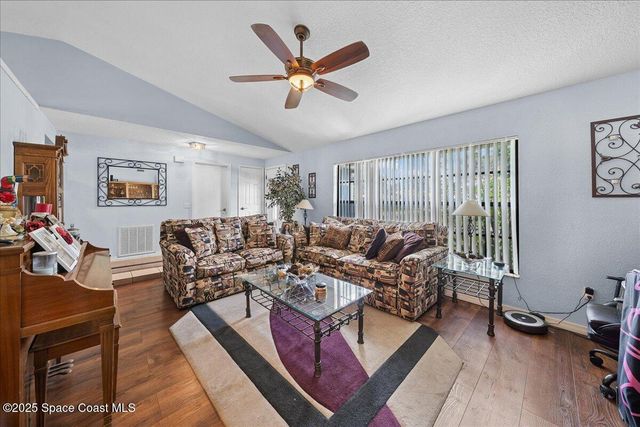 873 Ripley Terrace NE, Palm Bay, FL 32907