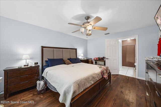 873 Ripley Terrace NE, Palm Bay, FL 32907