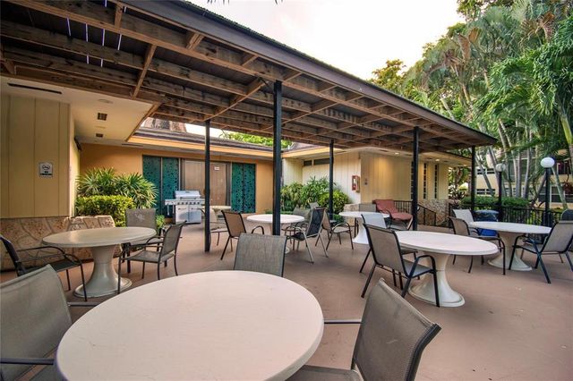 5171 W Oakland Park Boulevard, Lauderdale Lakes, FL 33313