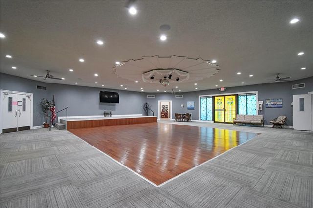 5171 W Oakland Park Boulevard, Lauderdale Lakes, FL 33313