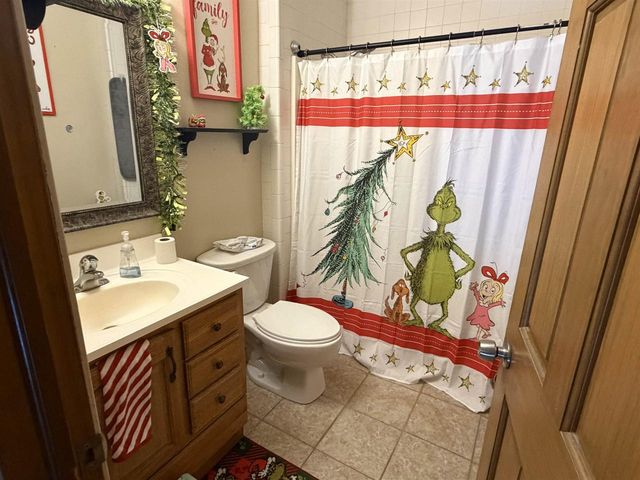 300 CHERRY LANE, Little Chute, WI 54140