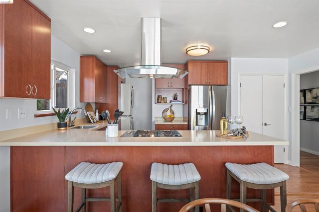 5315 Macdonald Ave, El Cerrito, CA 94530