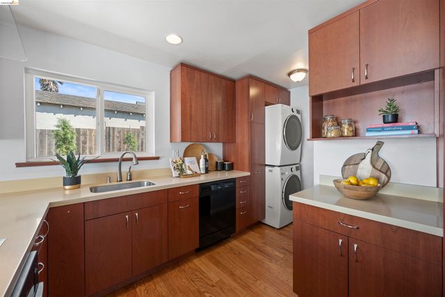 5315 Macdonald Ave, El Cerrito, CA 94530