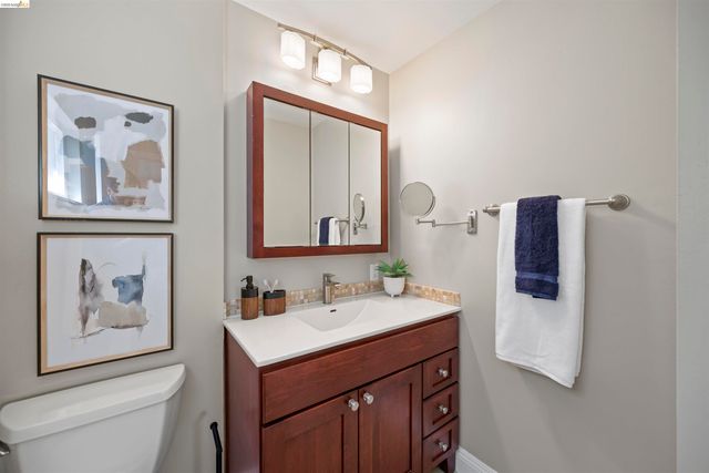 5315 Macdonald Ave, El Cerrito, CA 94530