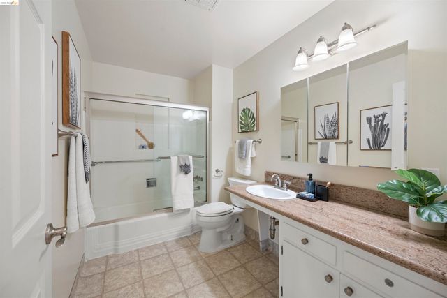 5315 Macdonald Ave, El Cerrito, CA 94530