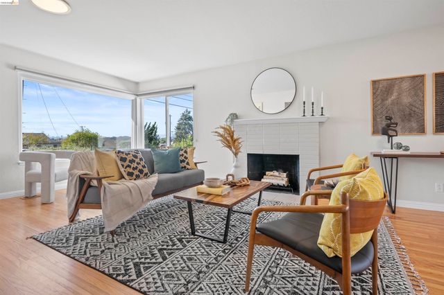 5315 Macdonald Ave, El Cerrito, CA 94530