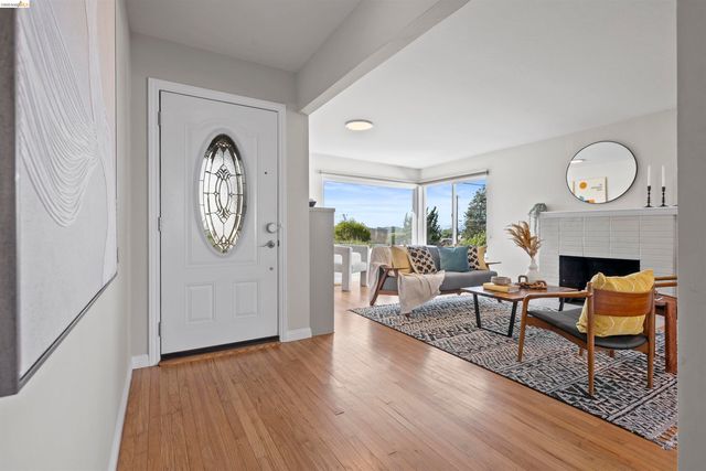 5315 Macdonald Ave, El Cerrito, CA 94530