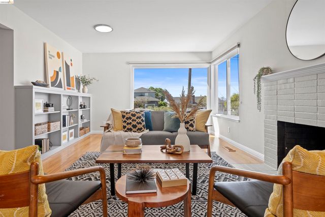 5315 Macdonald Ave, El Cerrito, CA 94530