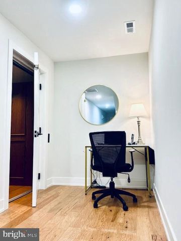 2001 HYVIEW TERRACE, Fort Washington, PA 19034