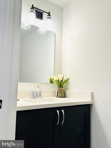 2001 HYVIEW TERRACE, Fort Washington, PA 19034