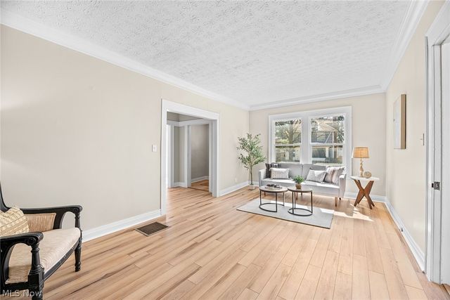 1529 Pilgrim Street, Akron, OH 44305