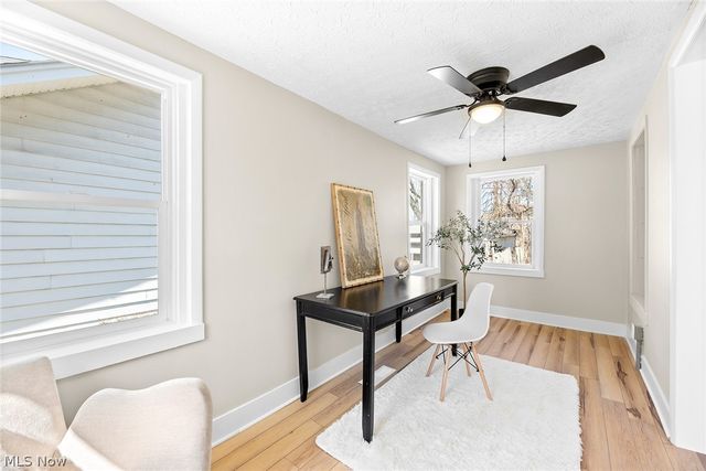 1529 Pilgrim Street, Akron, OH 44305