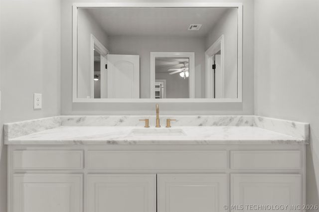 10875 S 94th East Place, Bixby, OK 74133