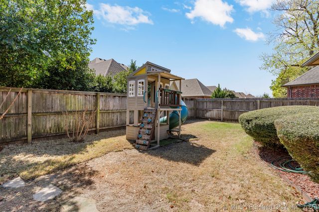 10875 S 94th East Place, Bixby, OK 74133