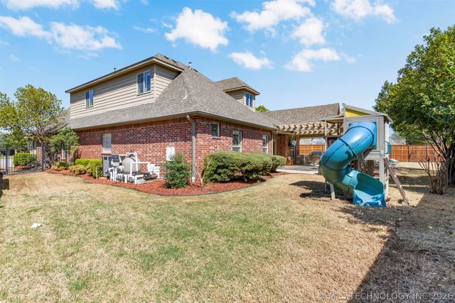 10875 S 94th East Place, Bixby, OK 74133