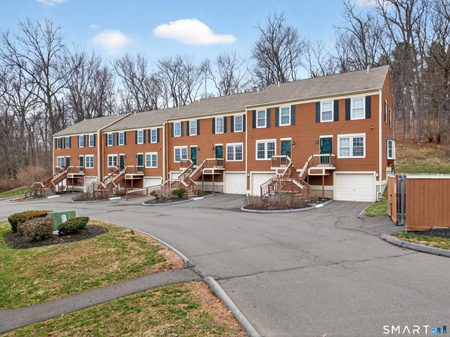 102 Foxbridge Village Road 102, Branford, CT 06405