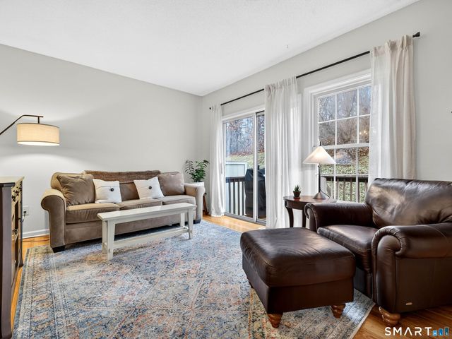 102 Foxbridge Village Road 102, Branford, CT 06405