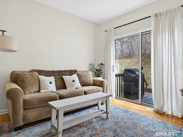 102 Foxbridge Village Road 102, Branford, CT 06405