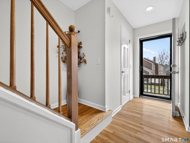 102 Foxbridge Village Road 102, Branford, CT 06405