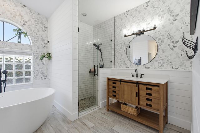 5317 Stately Oaks Street, Fort Pierce, FL 34981