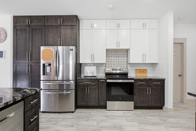 5317 Stately Oaks Street, Fort Pierce, FL 34981