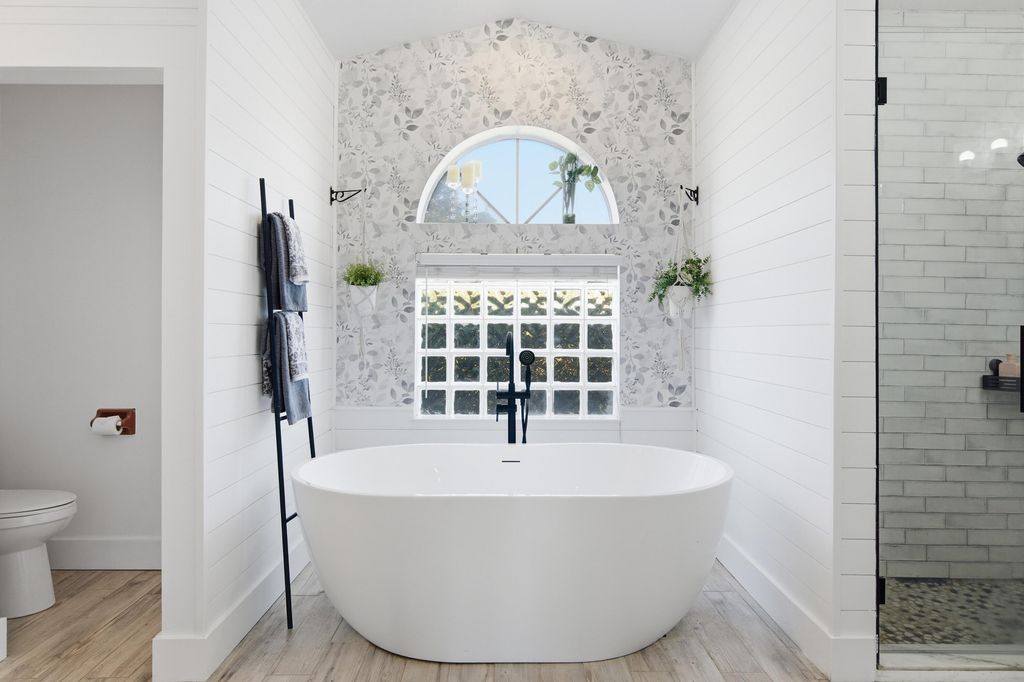 5317 Stately Oaks Street, Fort Pierce, FL 34981