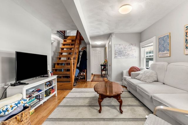 213 Cedar St, Somerville, MA 02145