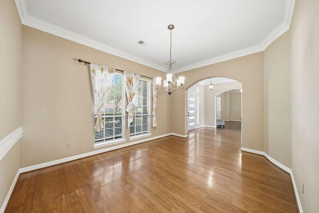 5811 Desert Oak Way, Spring, TX 77379