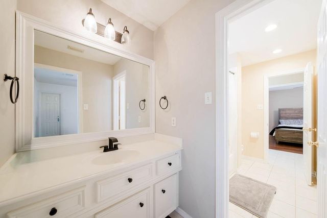 5811 Desert Oak Way, Spring, TX 77379