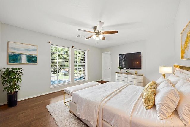 5811 Desert Oak Way, Spring, TX 77379