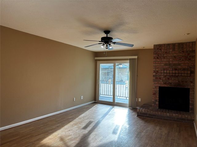 4001 Nasa Parkway 133, El Lago, TX 77586