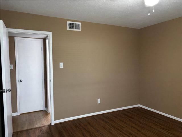 4001 Nasa Parkway 133, El Lago, TX 77586