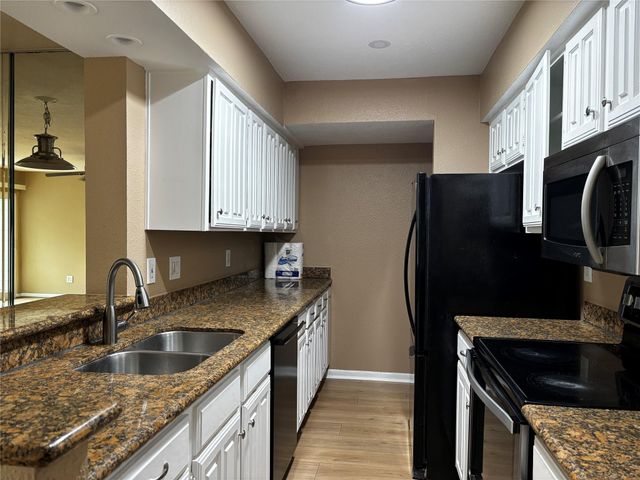 4001 Nasa Parkway 133, El Lago, TX 77586