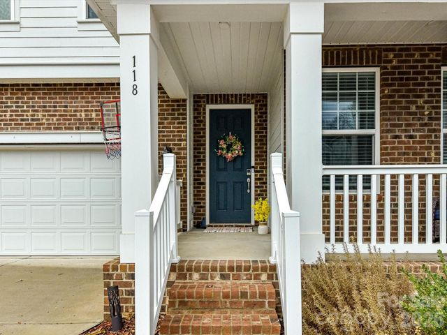 118 Winterberry Street, Mooresville, NC 28117