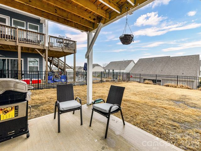 118 Winterberry Street, Mooresville, NC 28117