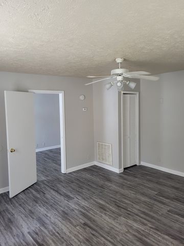 530 E State St, Murfreesboro, TN 37130