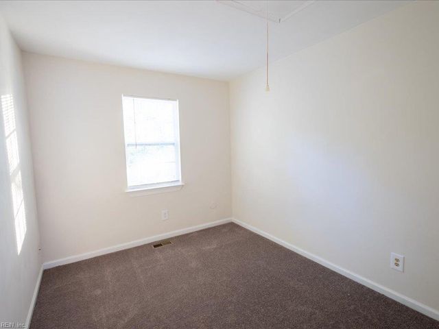 5511 Amhurst CT, Virginia Beach, VA 23462