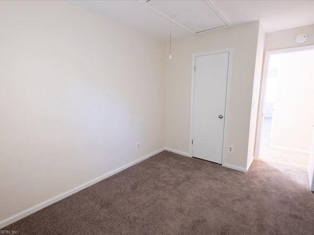 5511 Amhurst CT, Virginia Beach, VA 23462