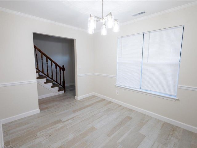 5511 Amhurst CT, Virginia Beach, VA 23462