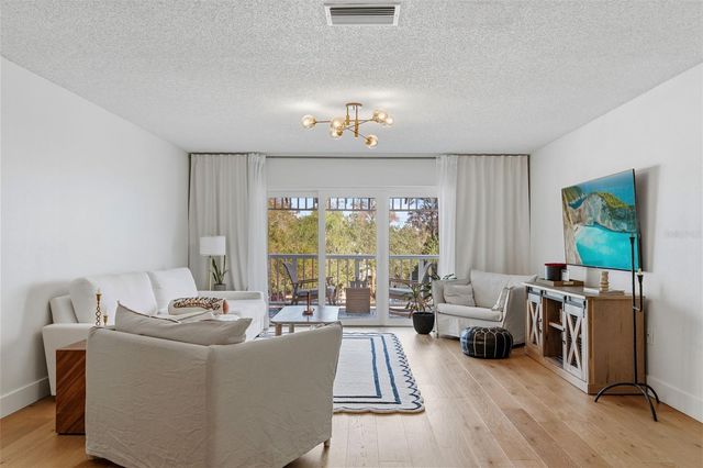 2599 DOLLY BAY DRIVE 302, Palm Harbor, FL 34684