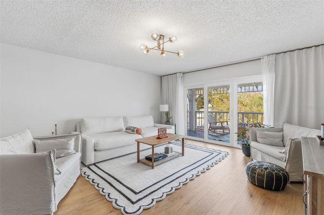 2599 DOLLY BAY DRIVE 302, Palm Harbor, FL 34684