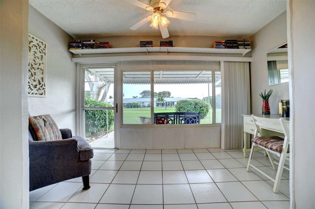 300 SW Golfview Terrace 150, Boynton Beach, FL 33426