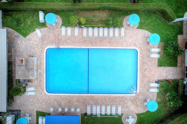 300 SW Golfview Terrace 150, Boynton Beach, FL 33426