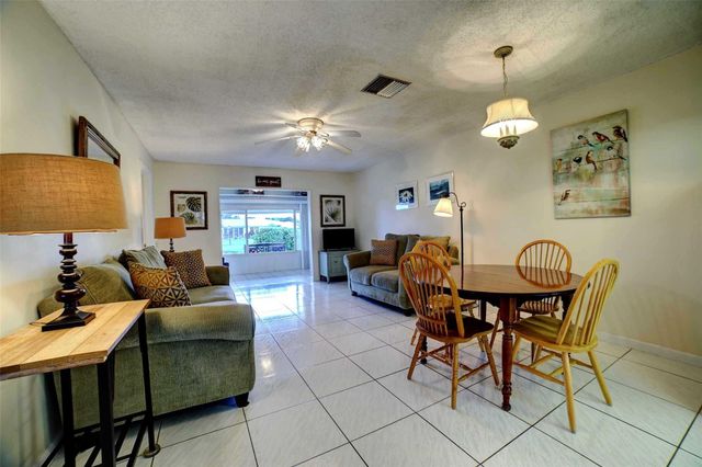 300 SW Golfview Terrace 150, Boynton Beach, FL 33426