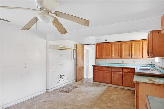 2317 Seaboard RD, Virginia Beach, VA 23456