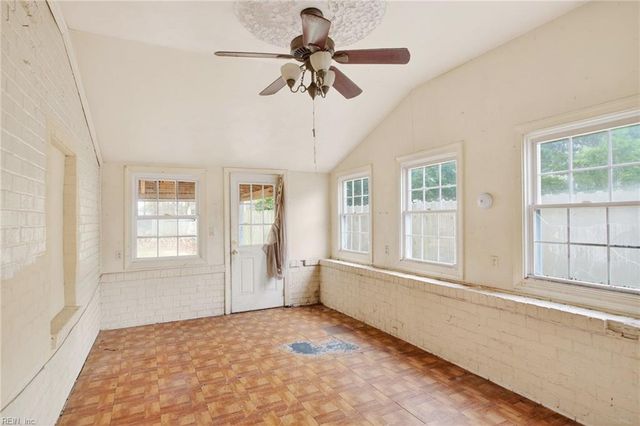 2317 Seaboard RD, Virginia Beach, VA 23456