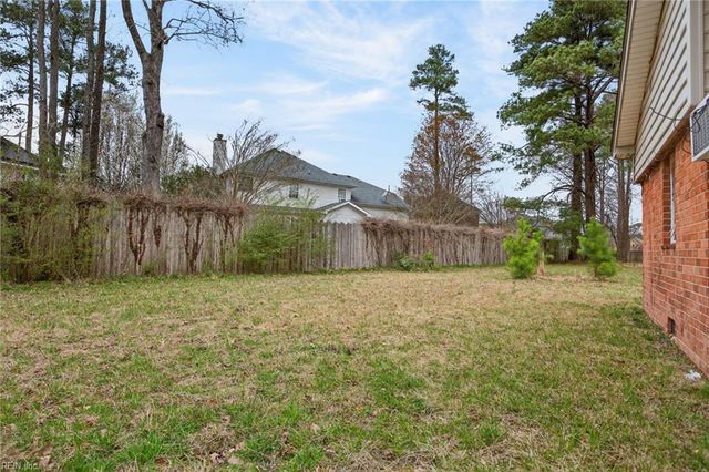 2317 Seaboard RD, Virginia Beach, VA 23456