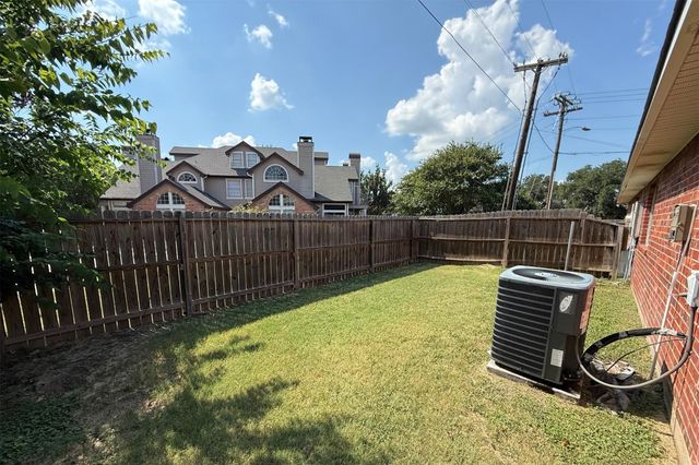 2020 Legacy Lane, College Station, TX 77840